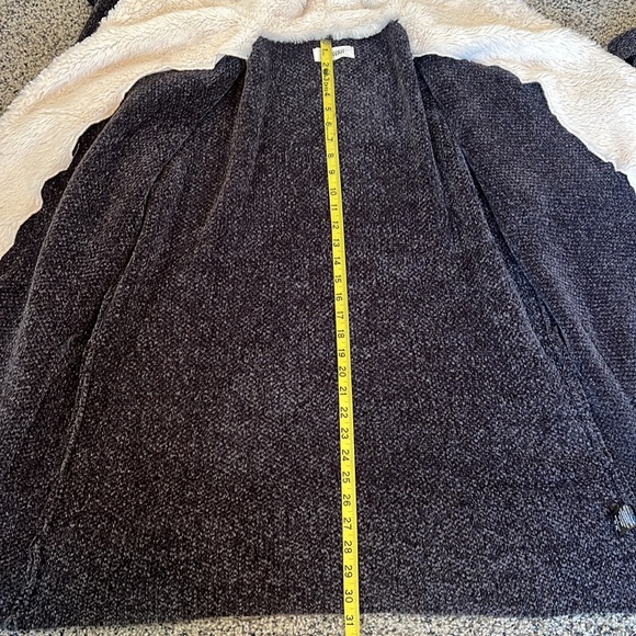 Avah  Teddy Sherpa oversized hooded jacket size large with front pockets - Picture 8 of 11